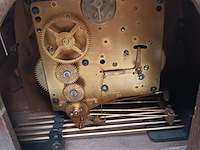 Lot 408 - tafelklok - afbeelding 4 van  4