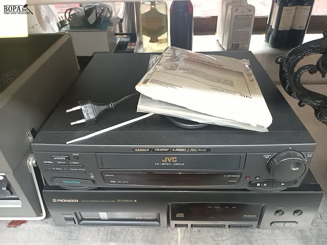 Lot 408 - videorecorder en dvd speler - afbeelding 4 van  4