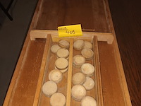 Lot 409 - sjoelbak - afbeelding 1 van  4