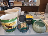 Lot 41 - bloempotten. 25 stuks - afbeelding 2 van  4