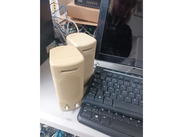 Lot 41 - computerconfiguratie - afbeelding 2 van  6