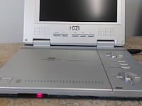 Lot 41 - draagbare dvd-speler h - afbeelding 2 van  4