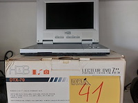 Lot 41 - draagbare dvd-speler h - afbeelding 4 van  4