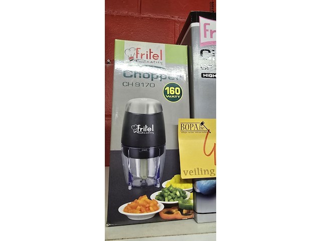 Lot 41 - fritel citrus pers en fritel chopper, nieuw - afbeelding 3 van  3