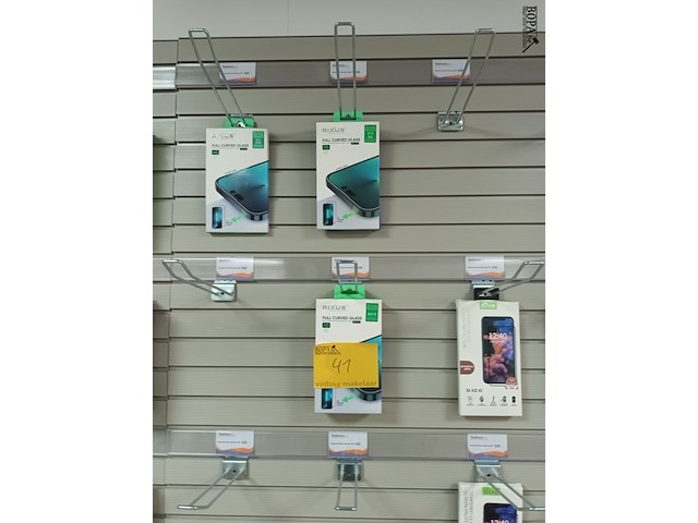 Lot 41 - gsm screen protector. 18 stuks - afbeelding 3 van  4