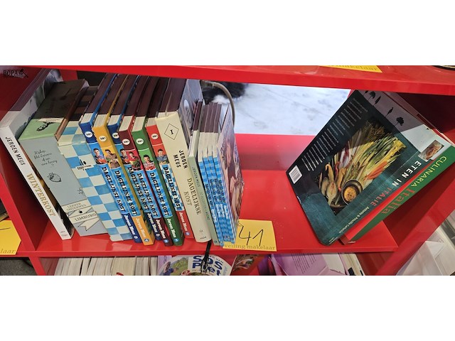 Lot 41 - lot kookboeken ong 17 stuks - afbeelding 1 van  4