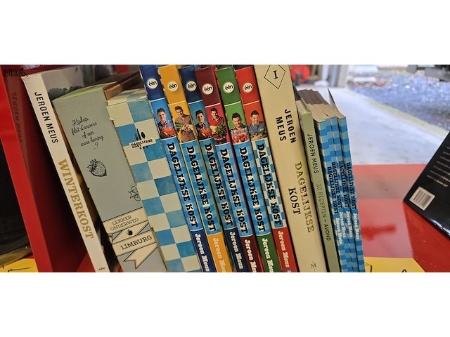 Lot 41 - lot kookboeken ong 17 stuks - afbeelding 4 van  4
