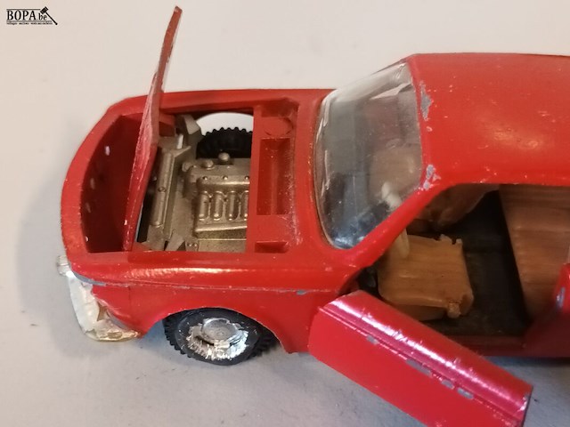 Lot 41 - modelauto’s chocolade jacques. 3 stuks - afbeelding 6 van  16