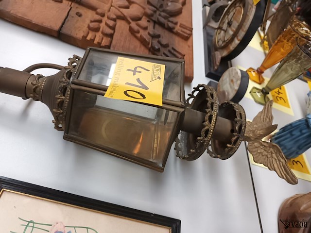 Lot 410 - koetslantaarn in koper - afbeelding 2 van  4