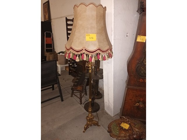 Lot 414 - antieke vloerlamp - afbeelding 1 van  5