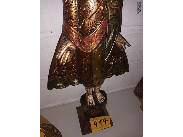 Lot 414 - boeddha beeld in hout - afbeelding 3 van  3