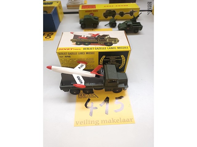 Lot 415 - dinky toys berliet gazelle lance missile - afbeelding 1 van  3