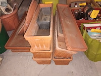 Lot 416 - bloembakken. 16 stuks - afbeelding 2 van  3