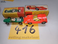 Lot 416 - dinky toys lotus en alfa romeo - afbeelding 1 van  3