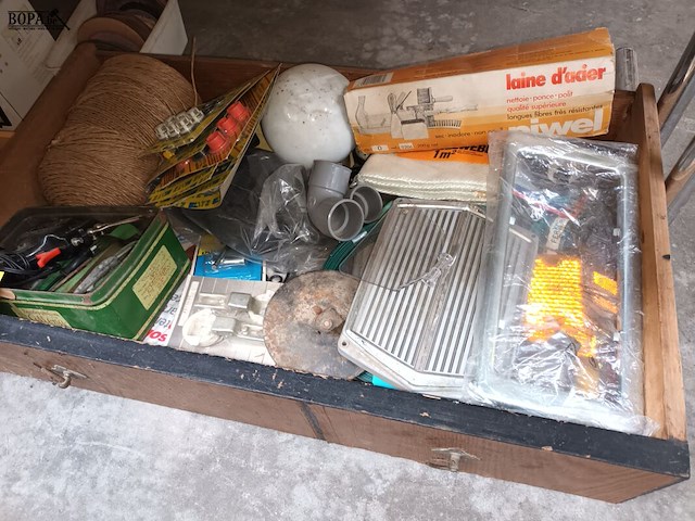 Lot 417 - doe-het-zelf materiaal - afbeelding 2 van  4