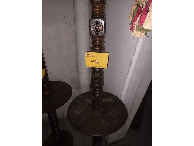 Lot 418 - houten vloerlamp zonder kap - afbeelding 4 van  4