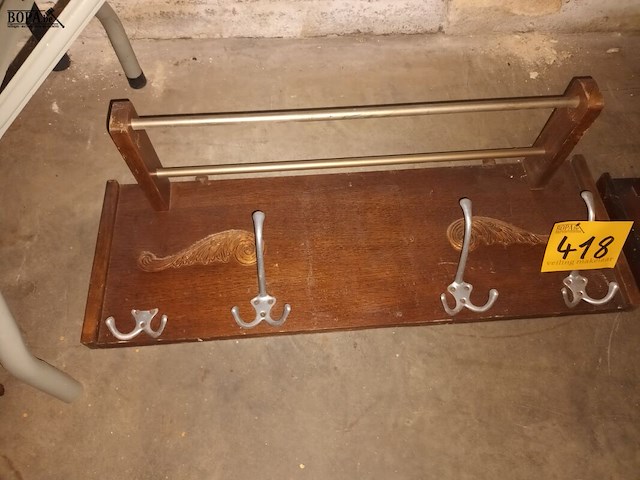 Lot 418 - kapstok. 2 stuks - afbeelding 2 van  3