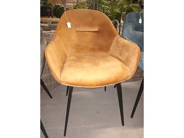 Lot 42 - armstoel turner. 4 stuks - afbeelding 3 van  8