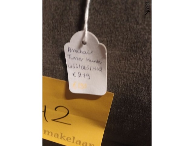 Lot 42 - armstoel turner. 4 stuks - afbeelding 4 van  8