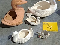 Lot 42 - bloempotten thema zwaan - 5 stuks