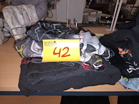 Lot 42 - broeken. 5 stuks - afbeelding 1 van  3