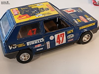 Lot 42 - burago golf en fiat. 2 stuks - afbeelding 3 van  9