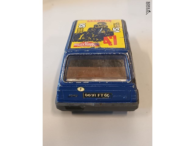 Lot 42 - burago golf en fiat. 2 stuks - afbeelding 4 van  9