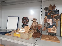 Lot 42 - decoratie. 10 stuks - afbeelding 1 van  6