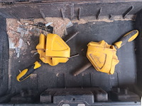 Lot 42 - dewalt materiaalkoffer met inhoud - afbeelding 4 van  4