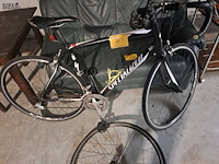 Lot 42 - koersfiets specialized met onderdelen chimano + extra wiel - afbeelding 3 van  6
