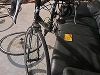 Lot 42 - koersfiets specialized met onderdelen chimano + extra wiel - afbeelding 5 van  6