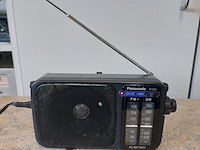Lot 42 - lot radioklokjes, 4 stuks - afbeelding 4 van  5