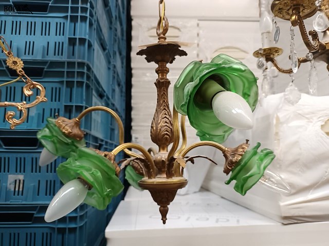 Lot 42 - luster - afbeelding 3 van  5