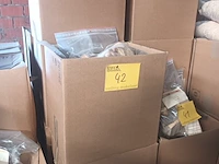 Lot 42 - rookhout chunks eik 1 kg. 19 stuks