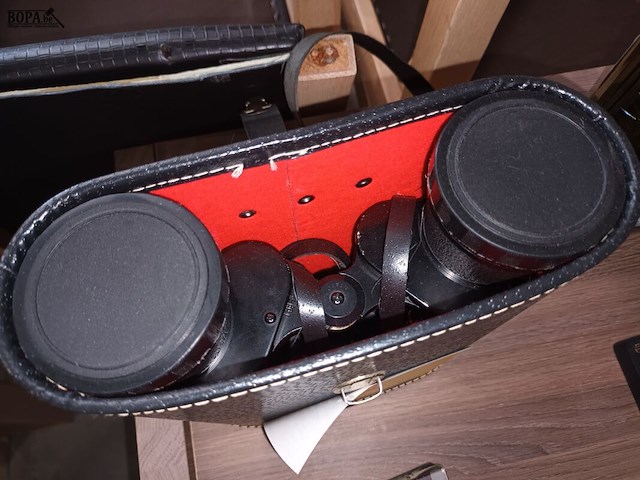 Lot 42 - verrekijker en kompas - afbeelding 3 van  4