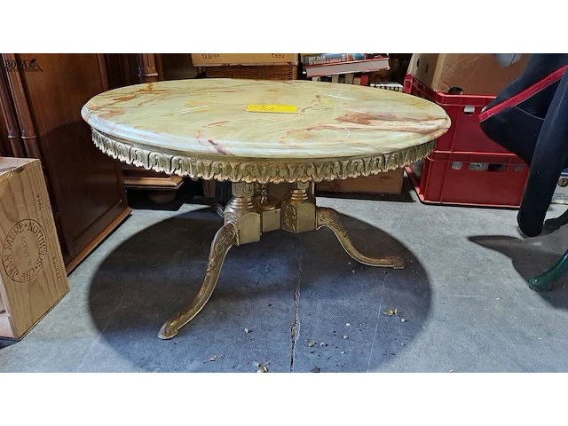 Lot 42 - vintage hollywood regency-stijl '70 salontafel messing onder - afbeelding 2 van  3