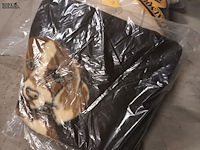 Lot 420 - dekens. 2 stuks - afbeelding 6 van  6