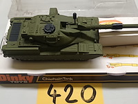 Lot 420 - dinky toys chief tank - afbeelding 1 van  3