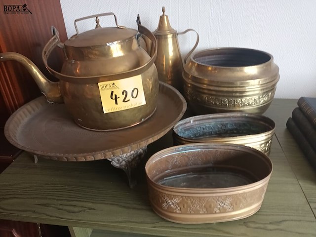 Lot 420 - koperwerk. 7 stuks - afbeelding 1 van  5