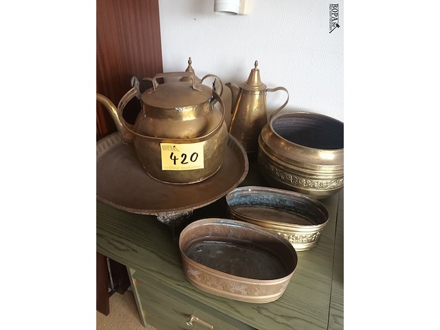 Lot 420 - koperwerk. 7 stuks - afbeelding 5 van  5