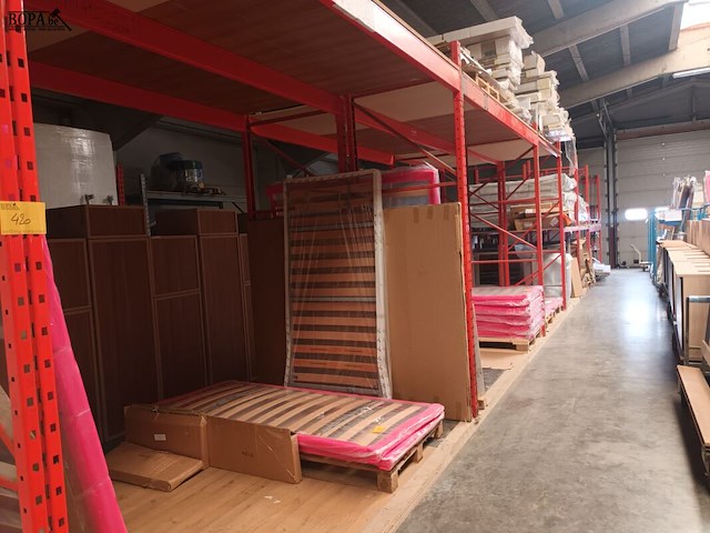 Lot 420 - pallet stellingrek - afbeelding 1 van  3