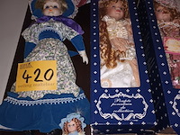 Lot 420 - poppen. 6 stuks - afbeelding 3 van  4