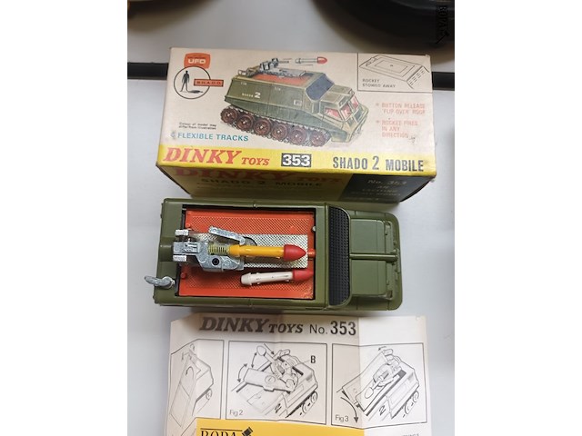 Lot 421 - dinky toys shado 2 mobile - afbeelding 2 van  3