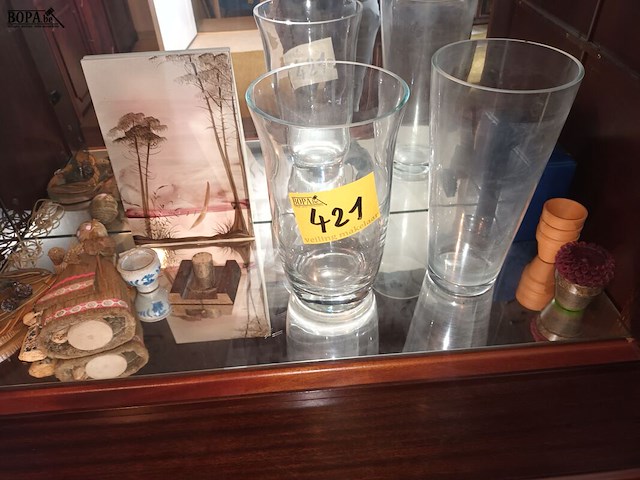 Lot 421 - diversen. inhoud wandkast - afbeelding 5 van  5