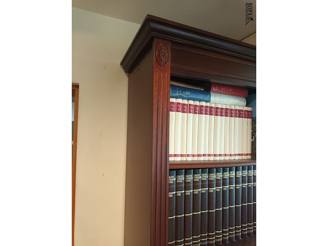 Lot 422 - wandkast - afbeelding 4 van  5