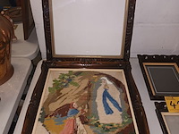 Lot 423 - kaders in houtsnijwerk. 6 stuks - afbeelding 4 van  4