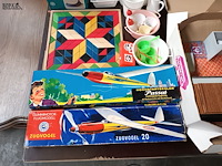 Lot 423 - oud speelgoed. 18 stuks - afbeelding 7 van  8