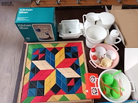 Lot 423 - oud speelgoed. 18 stuks - afbeelding 8 van  8