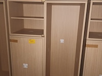 Lot 424 - modulaire kasten - afbeelding 1 van  2