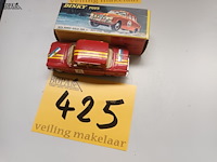 Lot 425 - dinky toys alfa romeo - afbeelding 1 van  3